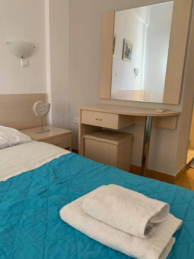 Vouros Palace Masouri Eksteriør billede