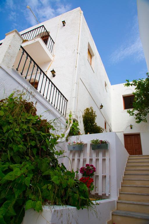 Vouros Palace Masouri Eksteriør billede