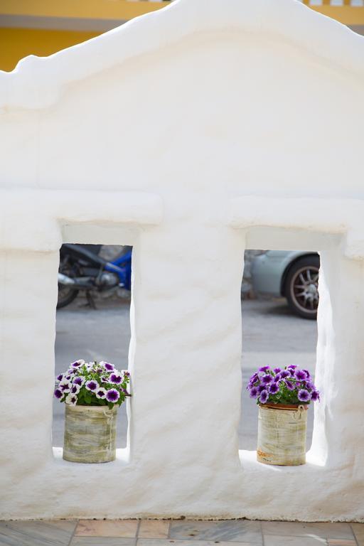 Vouros Palace Masouri Eksteriør billede